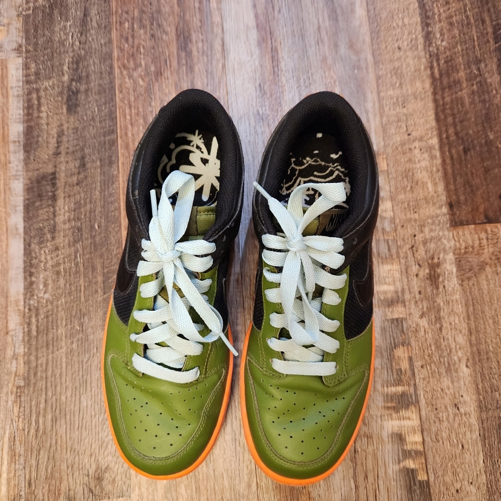 Nike Dunk Low 'Green Mandarin' Shoes - Picture 4 of 7